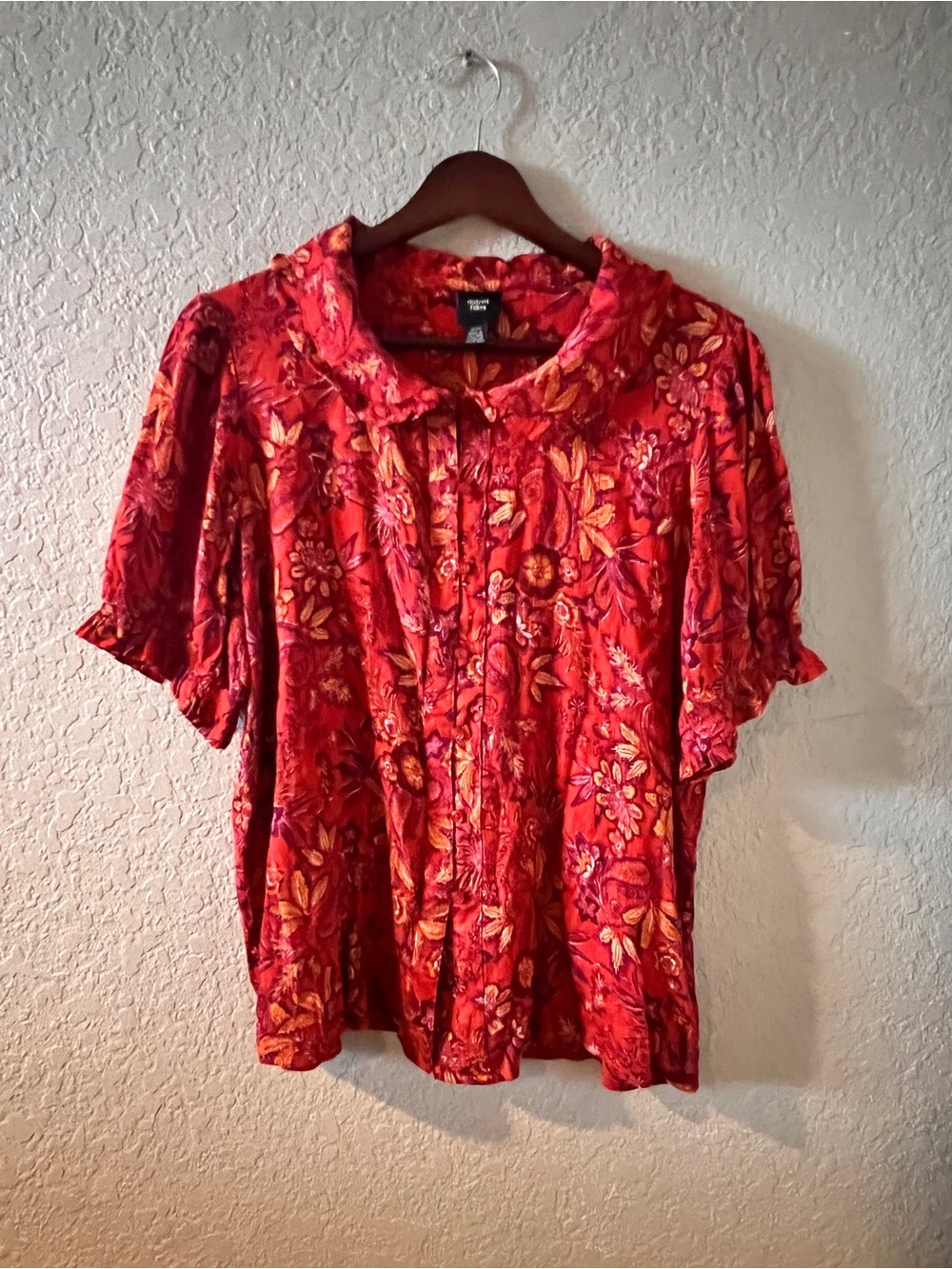 M Outre Filles  Vibrant Orange Floral Button-Front Blouse Peter Pan Collar